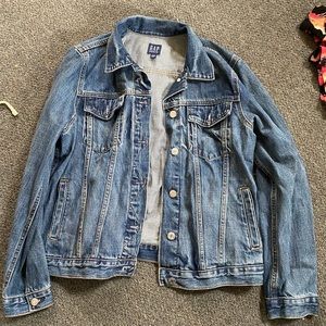 Womens size L Gap jean jacket. Never worn.